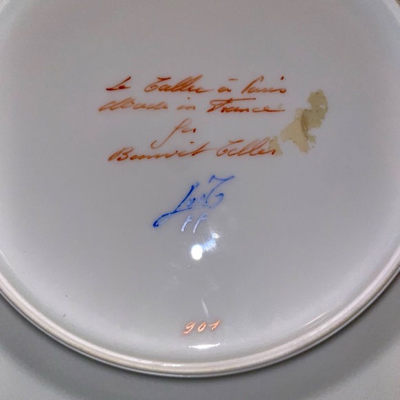 Le Tallec Limoges Bonwit Teller Gilt Botanical Border Full set 24 plates /9 cups - Picture 5 of 7